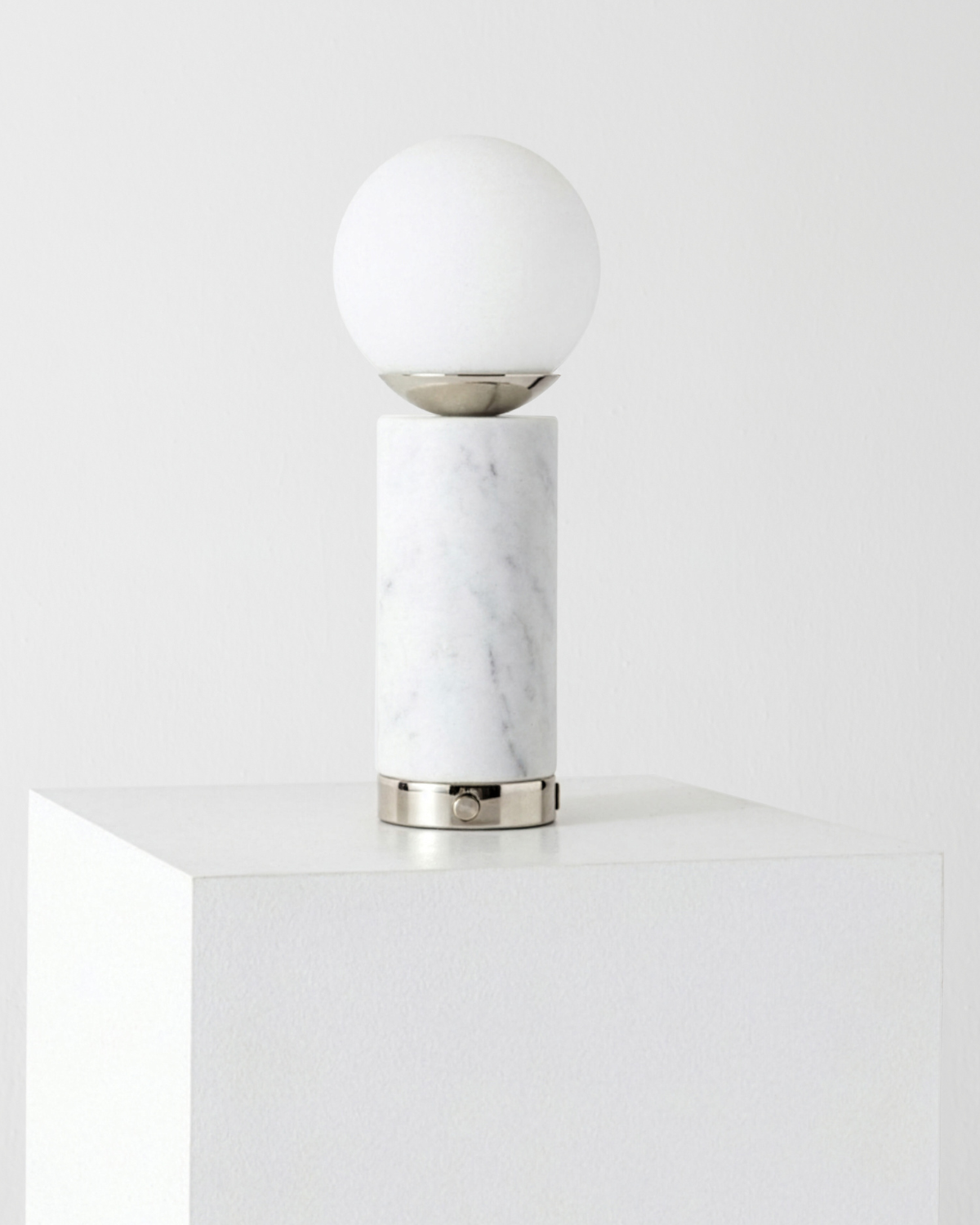 Aspen USB Table Lamp