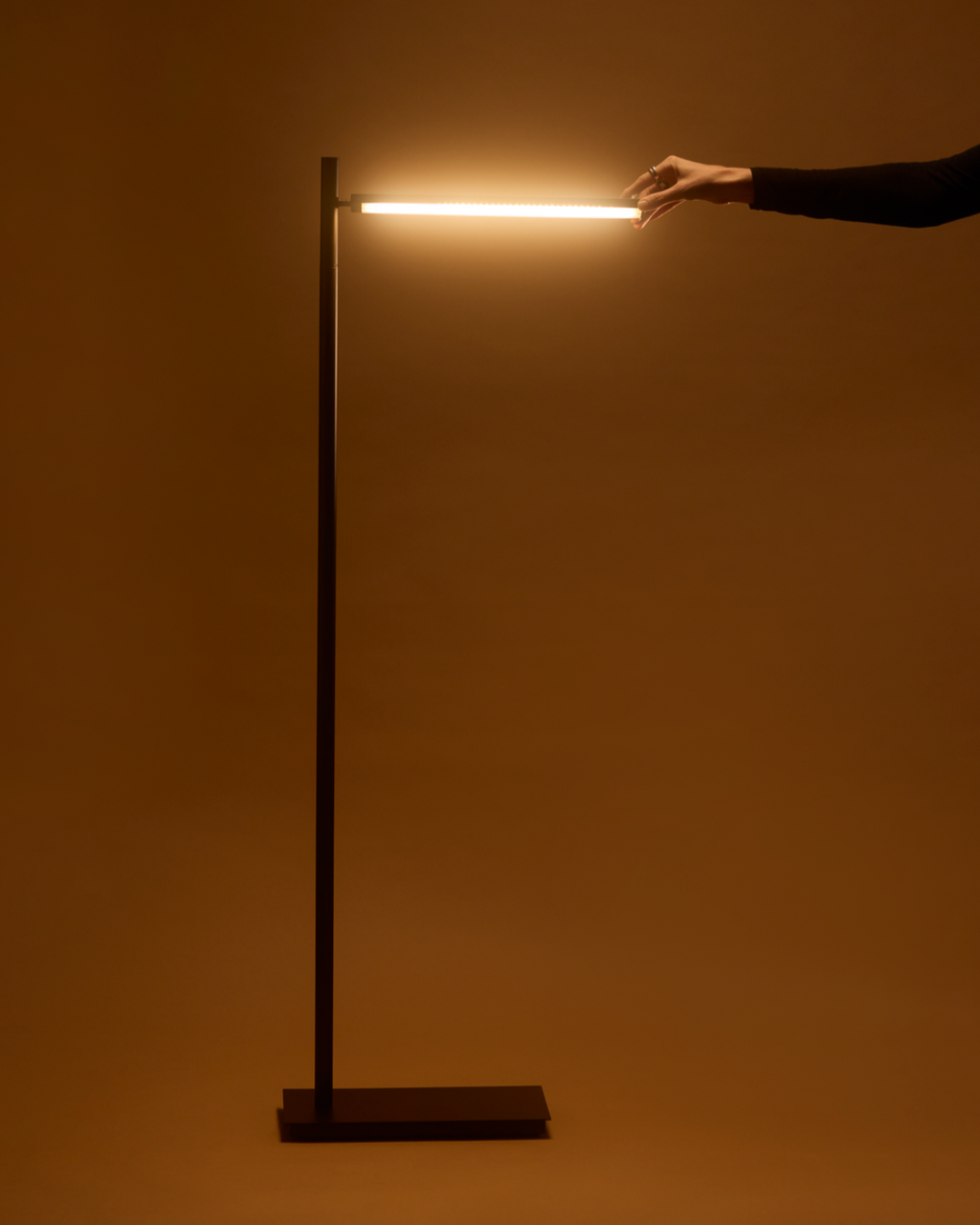 Linden Floor Lamp