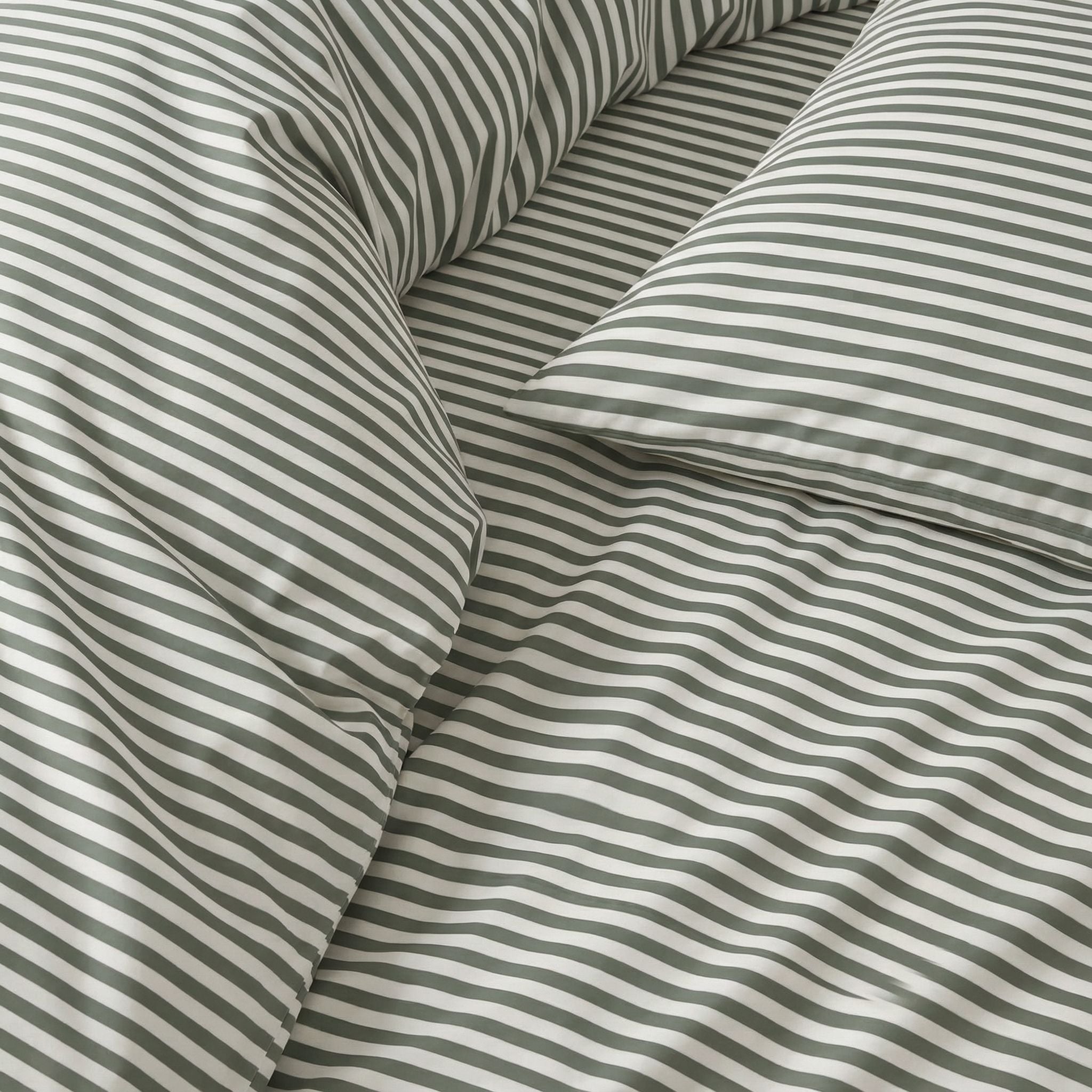Luxe Sateen Bedding Set | Hotel-Quality Australian Cotton – James & Co