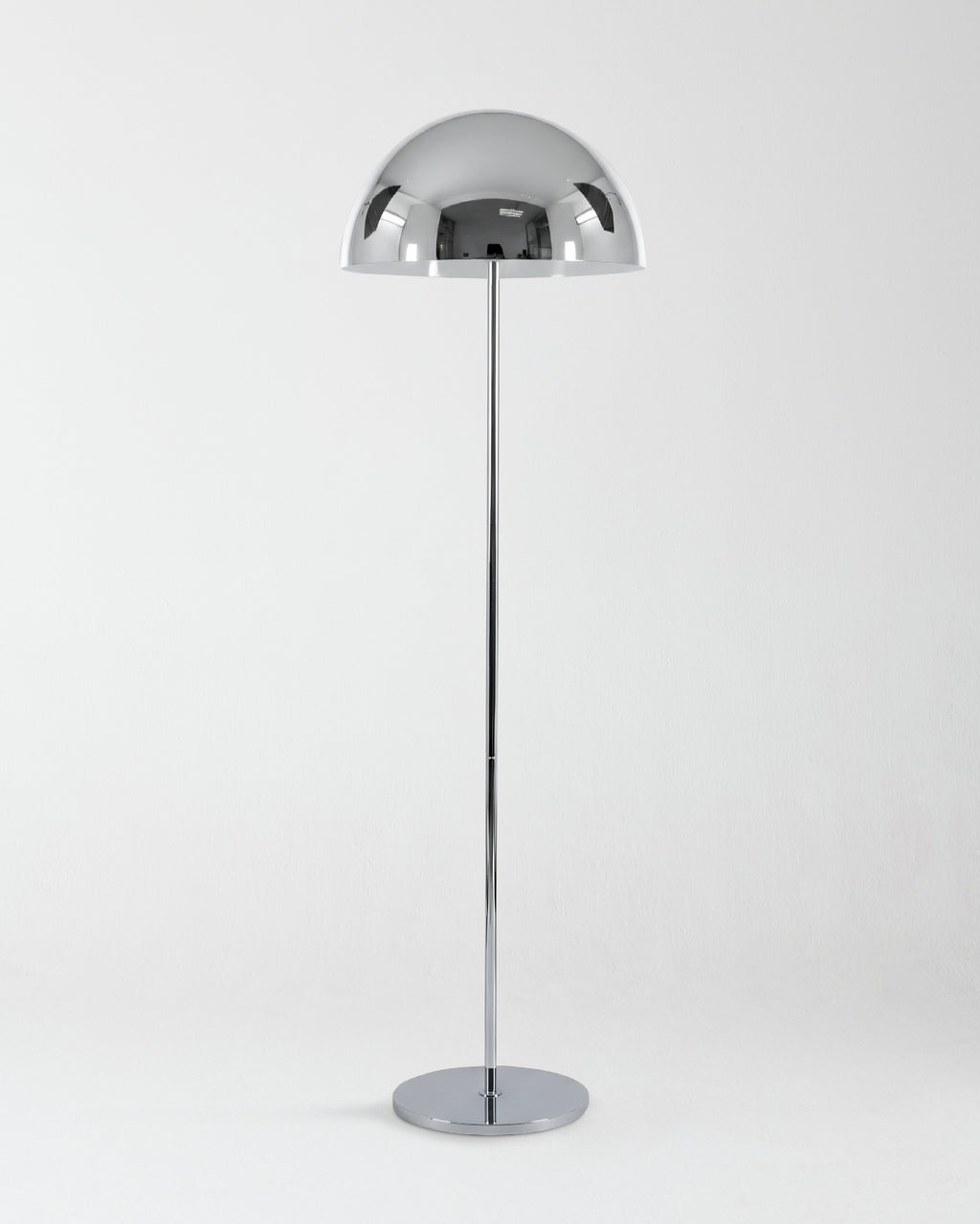 Ono Floor Lamp Chrome