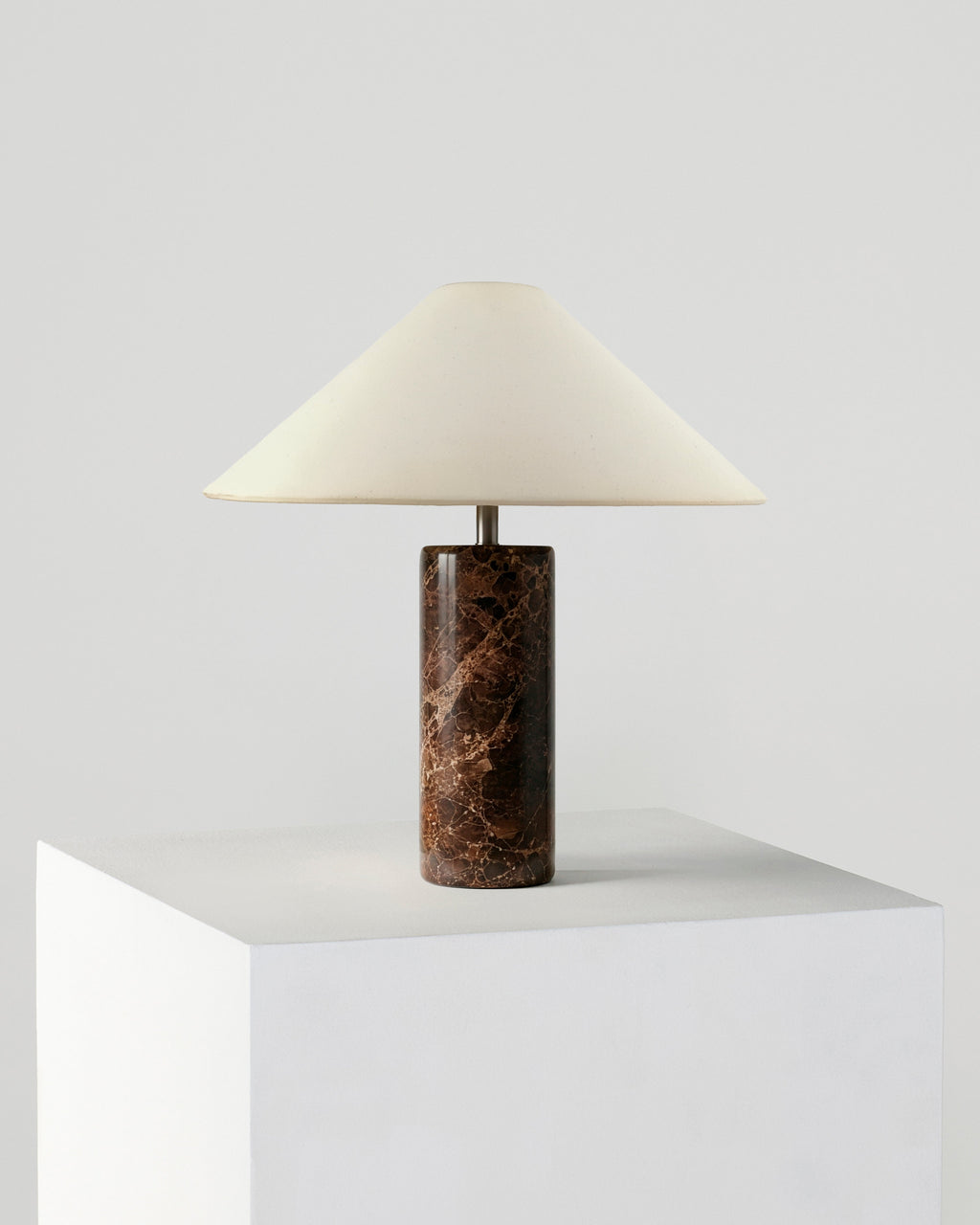 Runo Table Lamp