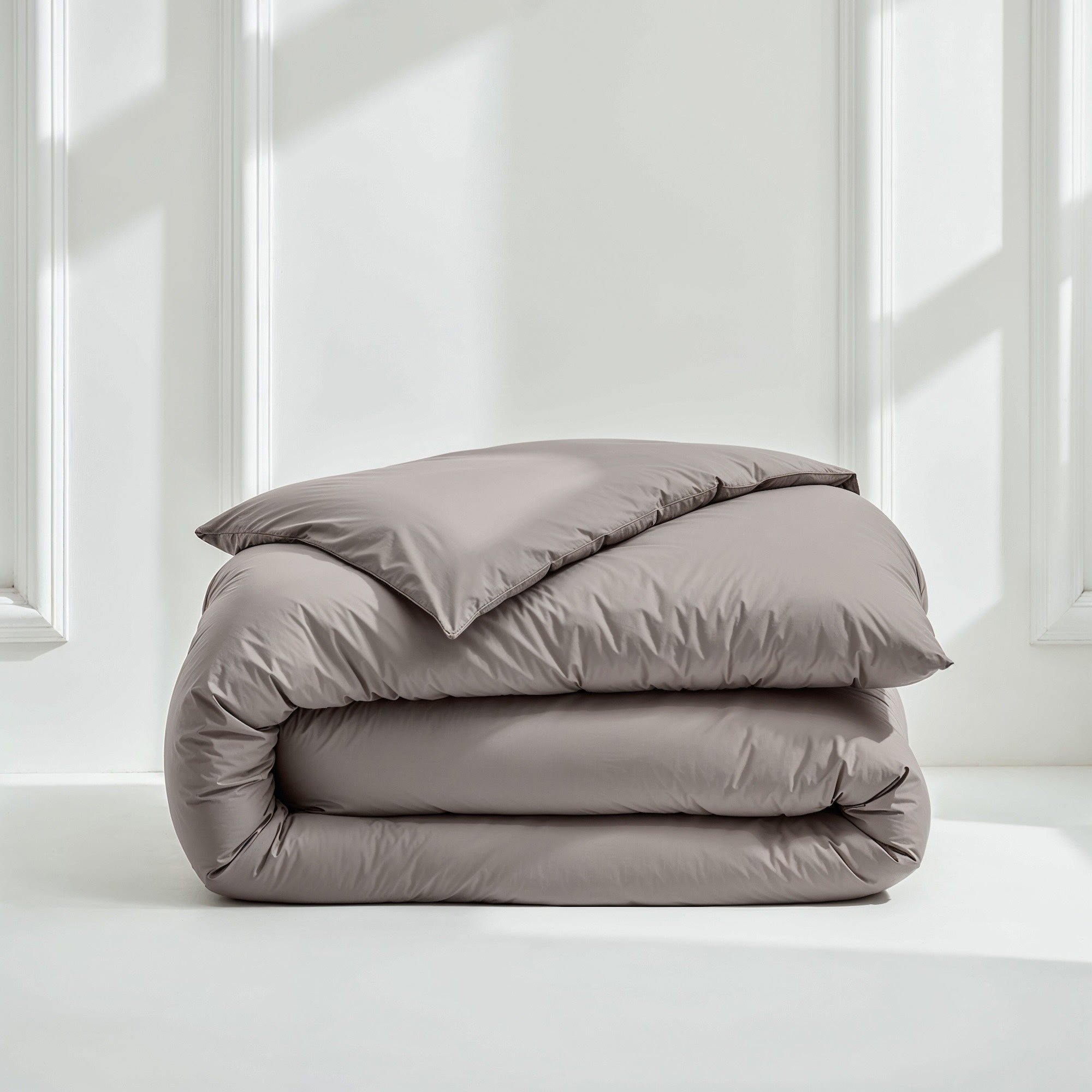 Luxe Sateen Bedding Set | Hotel-Quality Australian Cotton – James & Co