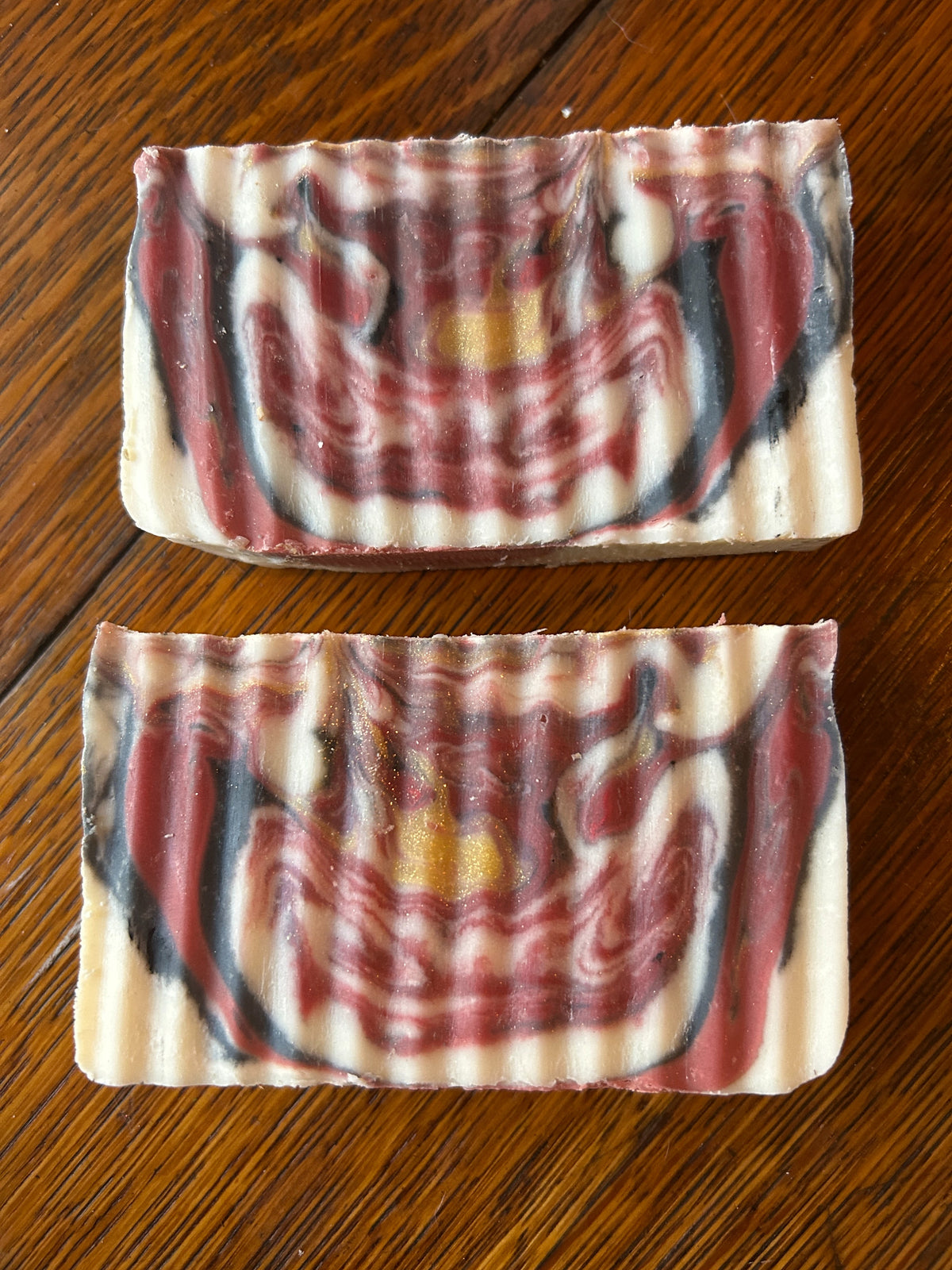 Creme de la Crop Cherry Limone Handmade Soap Bar Black Cherry Lemon