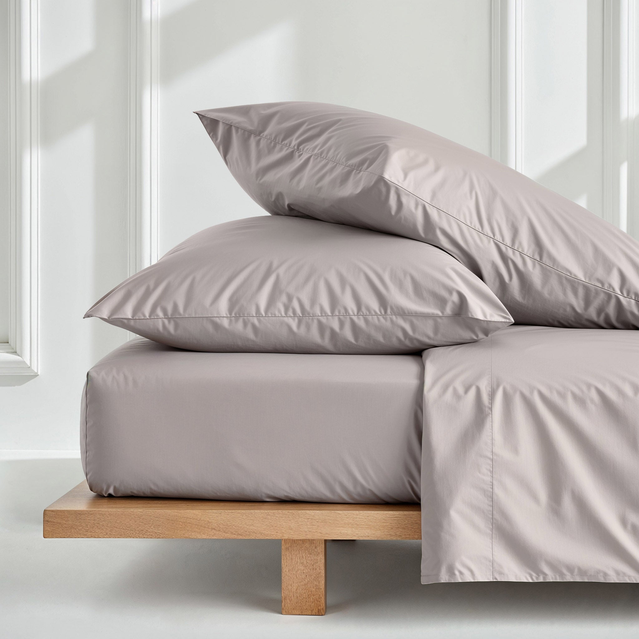 Luxe Sateen Bedding Set | Hotel-Quality Australian Cotton – James & Co