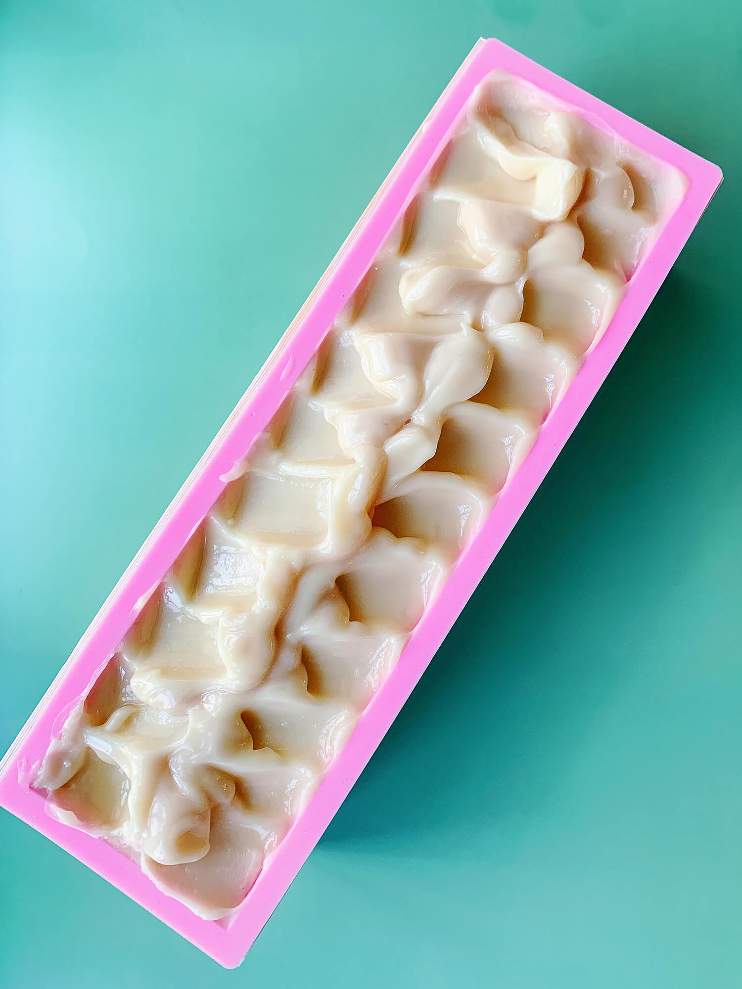 Organic Oatmeal Tallow Cleansing Bar
