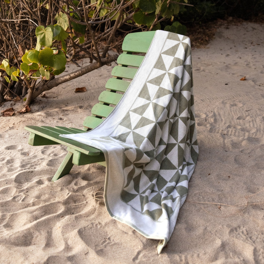 Umbra Cotton Beach Towel